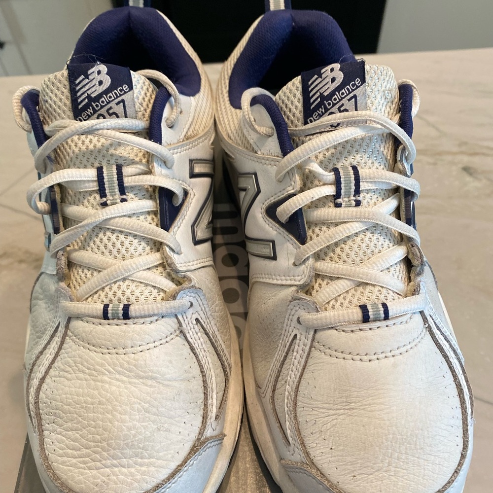 Men’s New Balance 857 athletic shoe